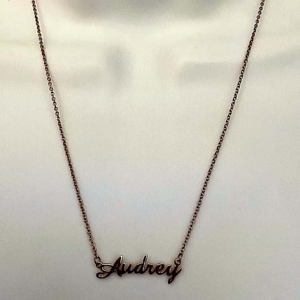 AUDREY SCRIPT NAME NECKLACE NEW